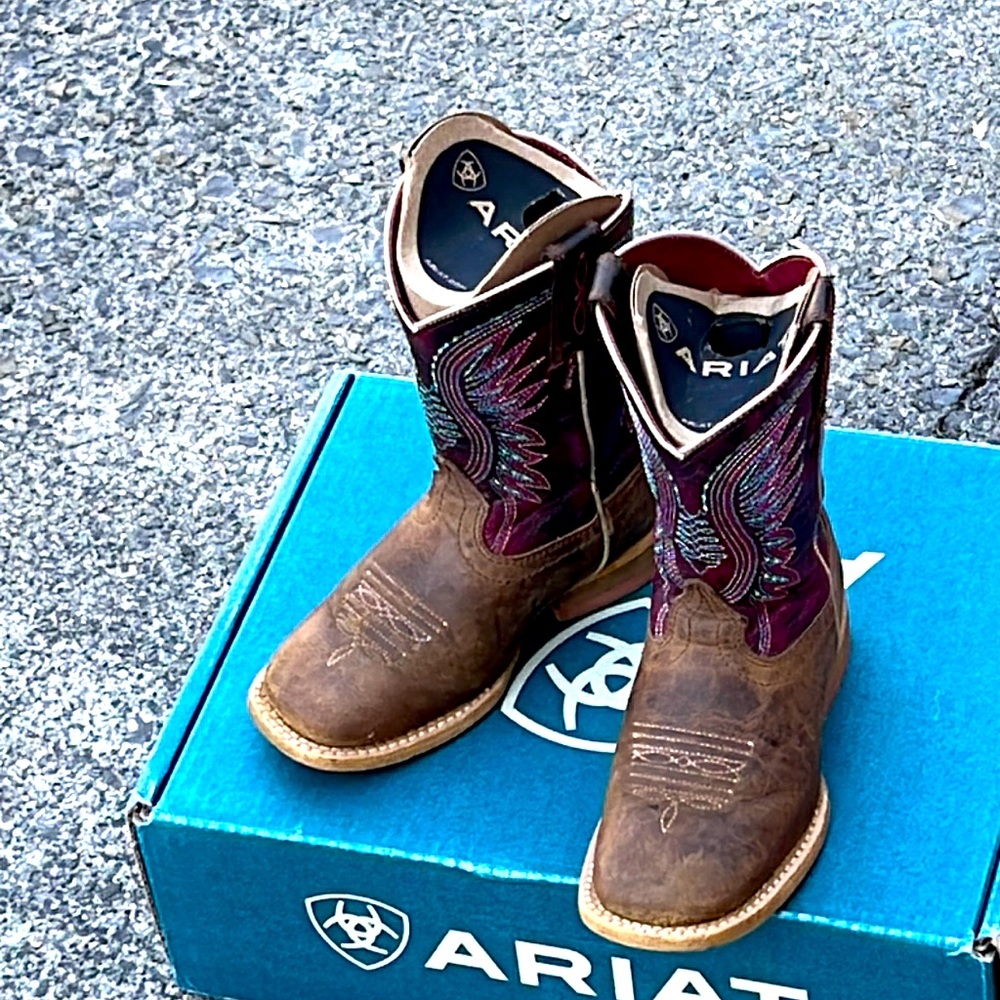 Ariat kids boots